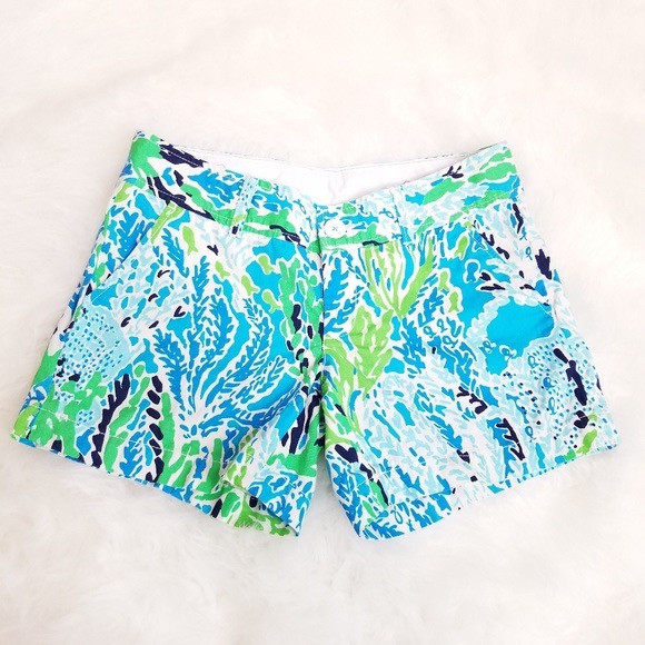 Lilly Pulitzer Pants - Lilly Pulitzer Callahan Short- size 2